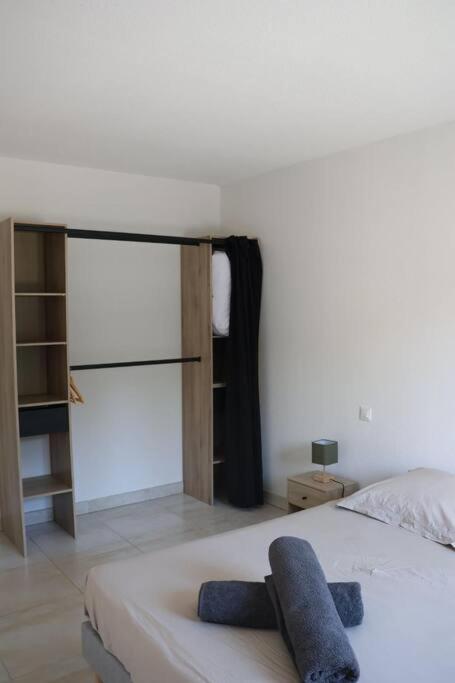 Suberbe Appartement Climatise Avec Terrasse Saint-Raphaël المظهر الخارجي الصورة